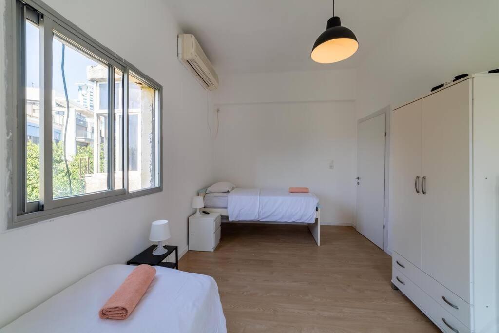 Large 2 Bedrooms A Block From The Apartment Tel Aviv-Jaffa